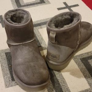 UGG Gray Boot Size 8